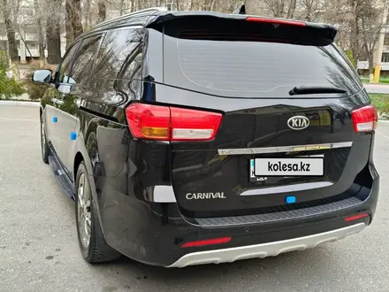 Kia Carnival 2016 года за 12 500 000 тг. в Алматы – фото 3