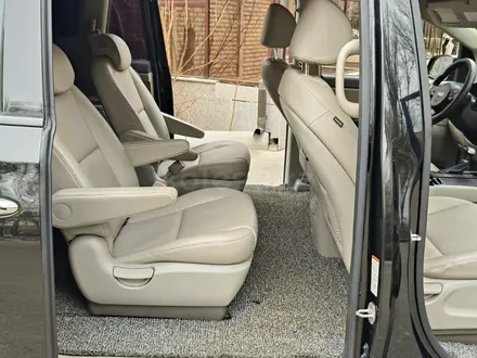 Kia Carnival 2016 года за 12 500 000 тг. в Алматы – фото 7