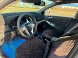 Hyundai Solaris 2013 года за 2 200 000 тг. в Актобе – фото 5