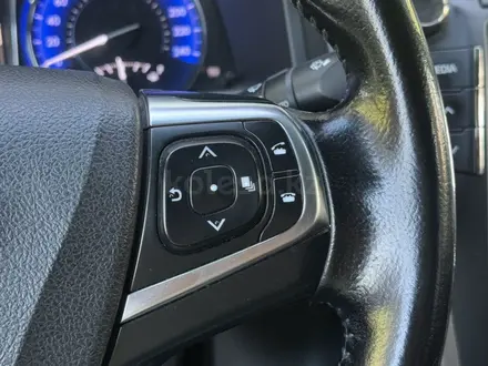 Toyota Camry 2014 года за 10 850 000 тг. в Семей – фото 17