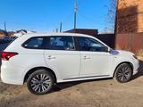 Mitsubishi Outlander 2022 года за 10 000 000 тг. в Уральск – фото 4