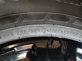 Резина шипованная NOKIAN с дисками. за 300 000 тг. в Алматы – фото 5