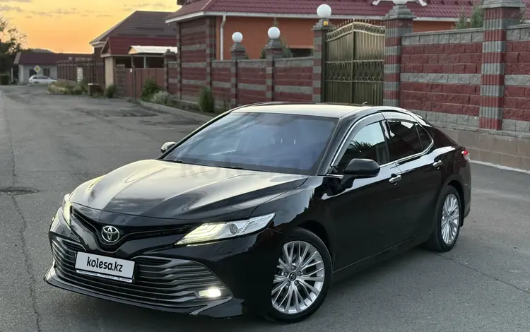 Toyota Camry 2018 годаүшін14 500 000 тг. в Алматы