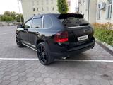 Porsche Cayenne 2005 года за 4 800 000 тг. в Караганда – фото 4