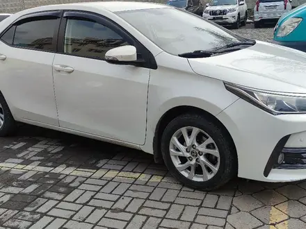 Toyota Corolla 2017 года за 8 100 000 тг. в Алматы