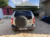 Chevrolet Niva 2015 года за 2 500 000 тг. в Шымкент – фото 4