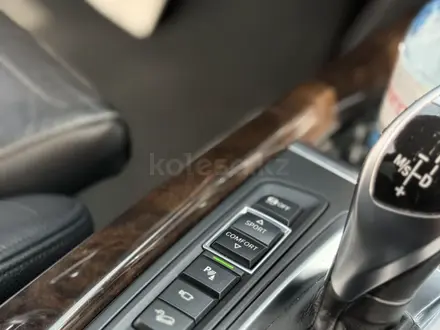BMW X5 2015 года за 21 800 000 тг. в Алматы – фото 26