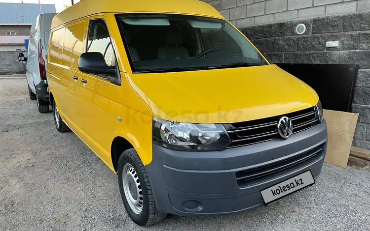 Volkswagen Transporter 2011 года за 10 800 000 тг. в Алматы