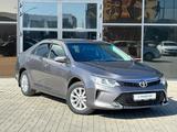 Toyota Camry 2015 года за 10 300 000 тг. в Уральск – фото 3