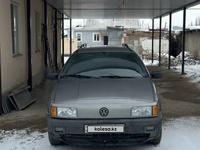 Volkswagen Passat 1991 годаүшін1 500 000 тг. в Тараз