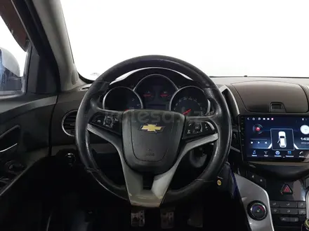 Chevrolet Cruze 2013 года за 2 320 000 тг. в Шымкент – фото 13