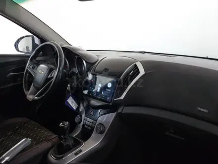 Chevrolet Cruze 2013 года за 2 320 000 тг. в Шымкент – фото 15
