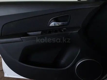 Chevrolet Cruze 2013 года за 2 320 000 тг. в Шымкент – фото 25