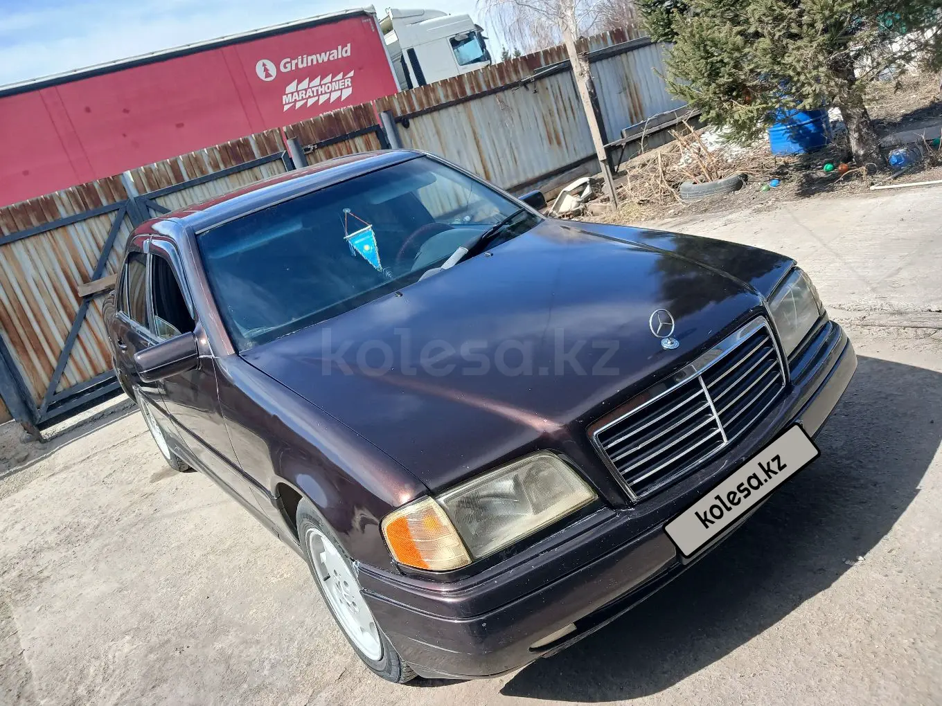 Mercedes-Benz C-Class, 1993