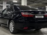 Toyota Camry 2016 года за 8 250 000 тг. в Астана