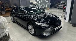 Toyota Camry 2020 годаfor19 000 000 тг. в Алматы – фото 3