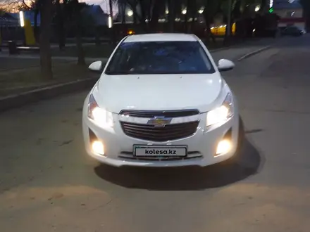 Chevrolet Cruze 2014 года за 5 200 000 тг. в Алматы – фото 3