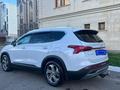 Hyundai Santa Fe 2021 года за 17 000 000 тг. в Астана – фото 2