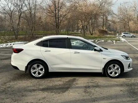 Chevrolet Onix 2024 года за 7 500 000 тг. в Алматы – фото 3