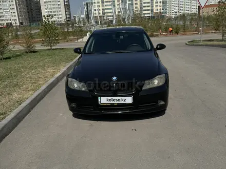 BMW 320 2006 года за 3 950 000 тг. в Астана – фото 2