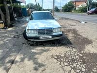 Mercedes-Benz E 230 1991 года за 1 350 000 тг. в Астана