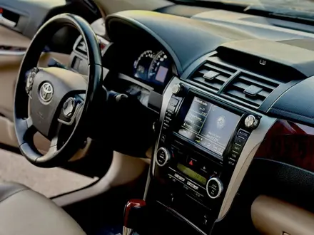 Toyota Camry 2013 года за 8 950 000 тг. в Алматы – фото 21