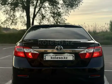 Toyota Camry 2013 года за 8 950 000 тг. в Алматы – фото 27