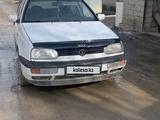 Volkswagen Golf 1994 года за 780 000 тг. в Шымкент