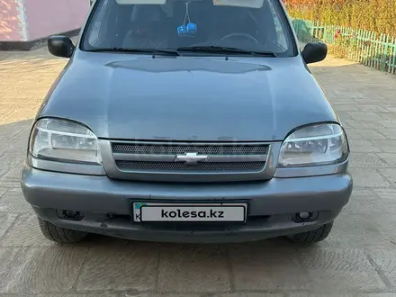 Chevrolet Niva 2006 года за 2 100 000 тг. в Жанаозен