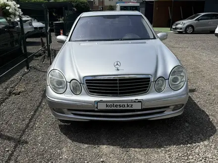 Mercedes-Benz E 320 2002 года за 5 350 000 тг. в Астана – фото 5