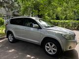 Toyota RAV4 2006 года за 7 400 000 тг. в Алматы – фото 2