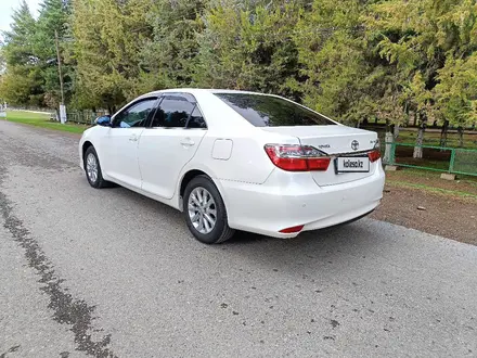 Toyota Camry 2015 года за 10 500 000 тг. в Жетысай – фото 4