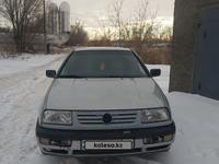 Volkswagen Vento 1994 годаfor1 350 000 тг. в Караганда