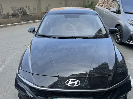 Hyundai Elantra 2024 года за 9 700 000 тг. в Атырау