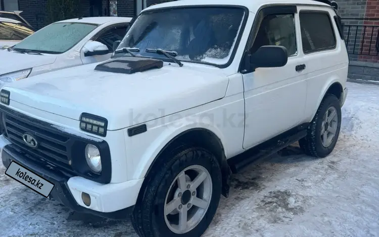 ВАЗ (Lada) Lada 2121 2015 годаfor3 000 000 тг. в Караганда