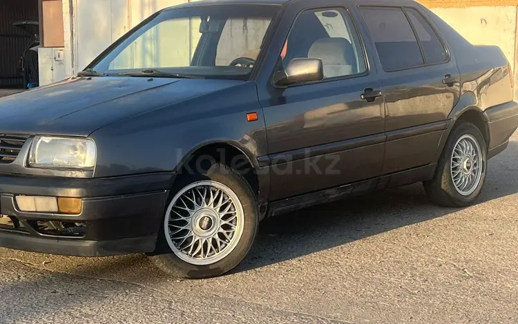 Volkswagen Vento 1992 года за 950 000 тг. в Тараз