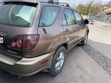 Lexus RX 300 1998 года за 4 240 000 тг. в Астана – фото 2