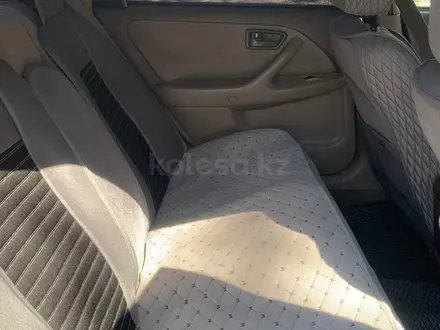 Toyota Camry 2000 года за 2 800 000 тг. в Павлодар – фото 10
