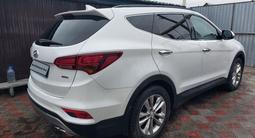 Hyundai Santa Fe 2016 годаfor11 500 000 тг. в Уральск – фото 2