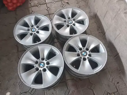 R16 5x120 ET34 j7 комплект на BMW за 120 000 тг. в Алматы