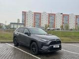 Toyota RAV4 2022 года за 13 500 000 тг. в Уральск