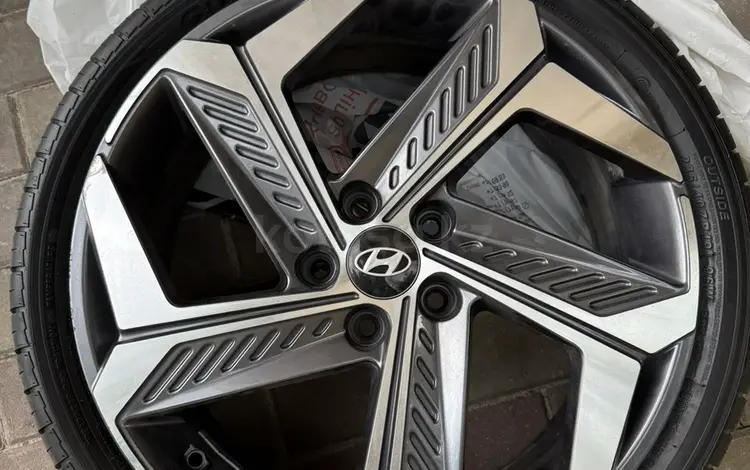 Комплект колес hyundai за 150 000 тг. в Алматы