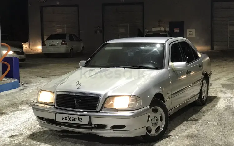 Mercedes-Benz C 240 1999 годаfor1 200 000 тг. в Астана