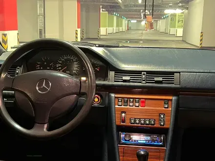 Mercedes-Benz E 280 1994 года за 2 600 000 тг. в Алматы – фото 9