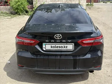 Toyota Camry 2019 года за 15 200 000 тг. в Алматы – фото 5