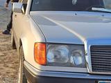 Mercedes-Benz E 230 1992 годаfor2 500 000 тг. в Шымкент – фото 3