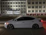 Hyundai Elantra 2017 годаfor6 500 000 тг. в Актау – фото 5