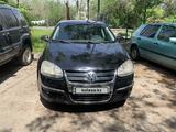 Volkswagen Jetta 2006 годаүшін2 700 000 тг. в Алматы