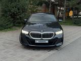BMW 530 2023 годаүшін35 500 000 тг. в Караганда – фото 2