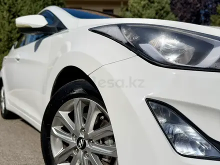 Hyundai Elantra 2015 года за 5 900 000 тг. в Алматы – фото 2